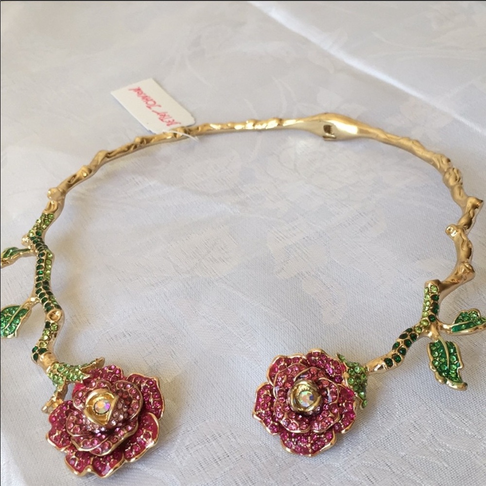 Betsey Johnson Roses Necklace